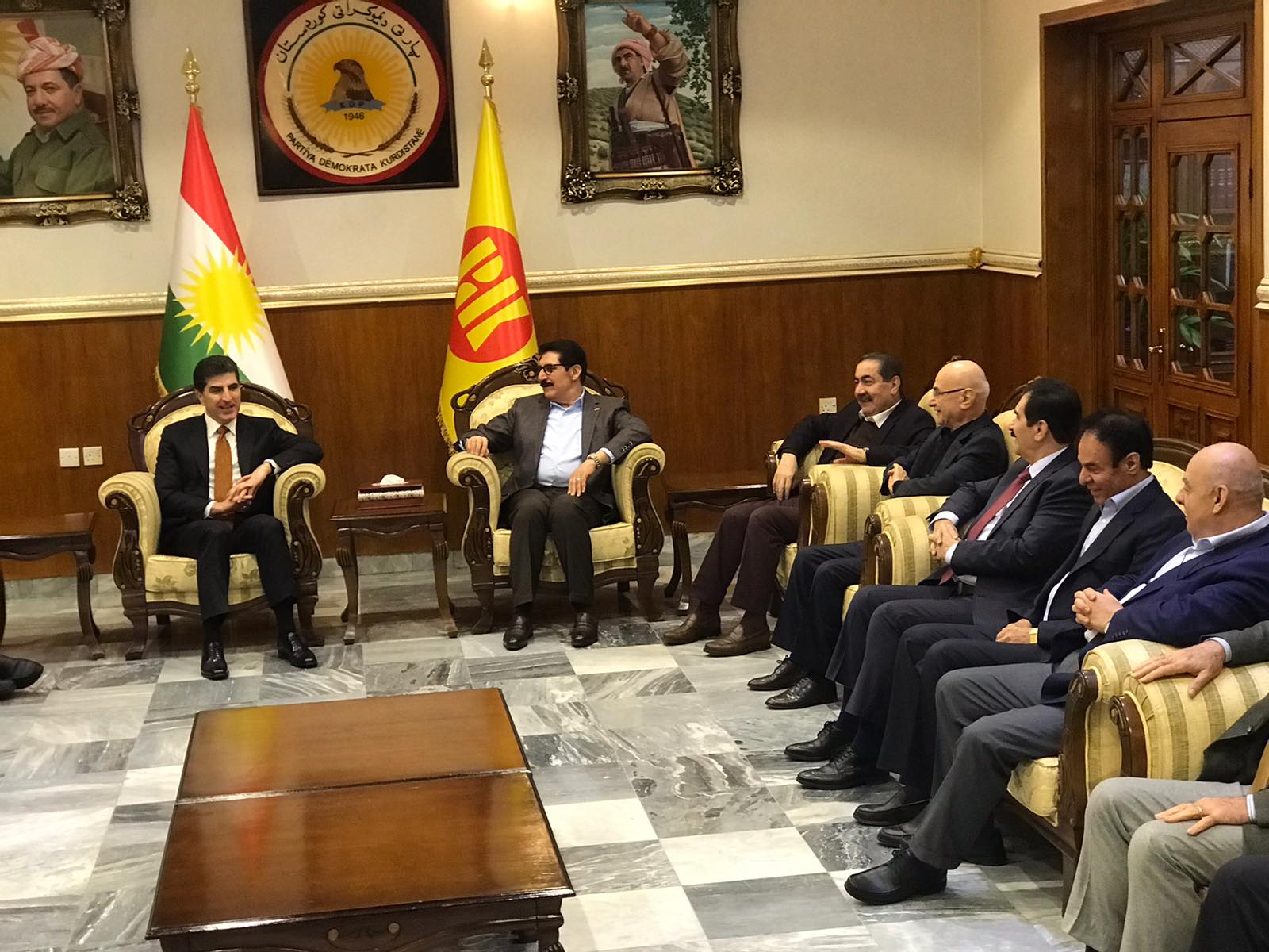 Bi wêne.. şanda serokatîya Herêmê seredana Mekteba Sîyasîya PDKyê kir